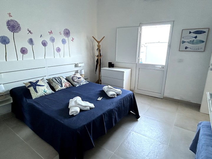 Camera da letto matrimoniale + possibilità di 1 o 2 due letti singoli