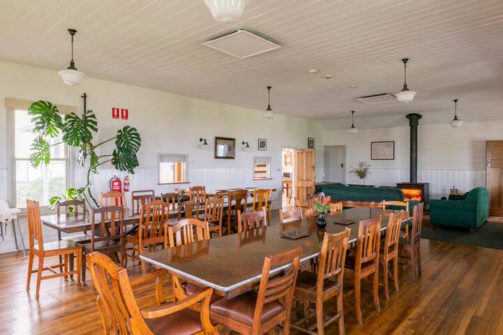 Seacroft Guesthouse – magnificent views of ocean gallery image 3