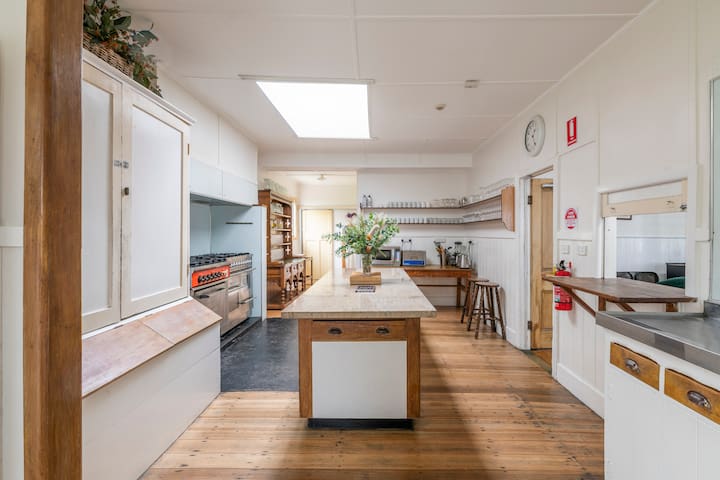 Seacroft Guesthouse – magnificent views of ocean