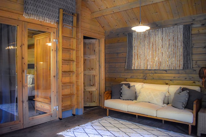 Log Cabin With Pvt Hot Tub & Sauna Near Beach/town - Bournemouth