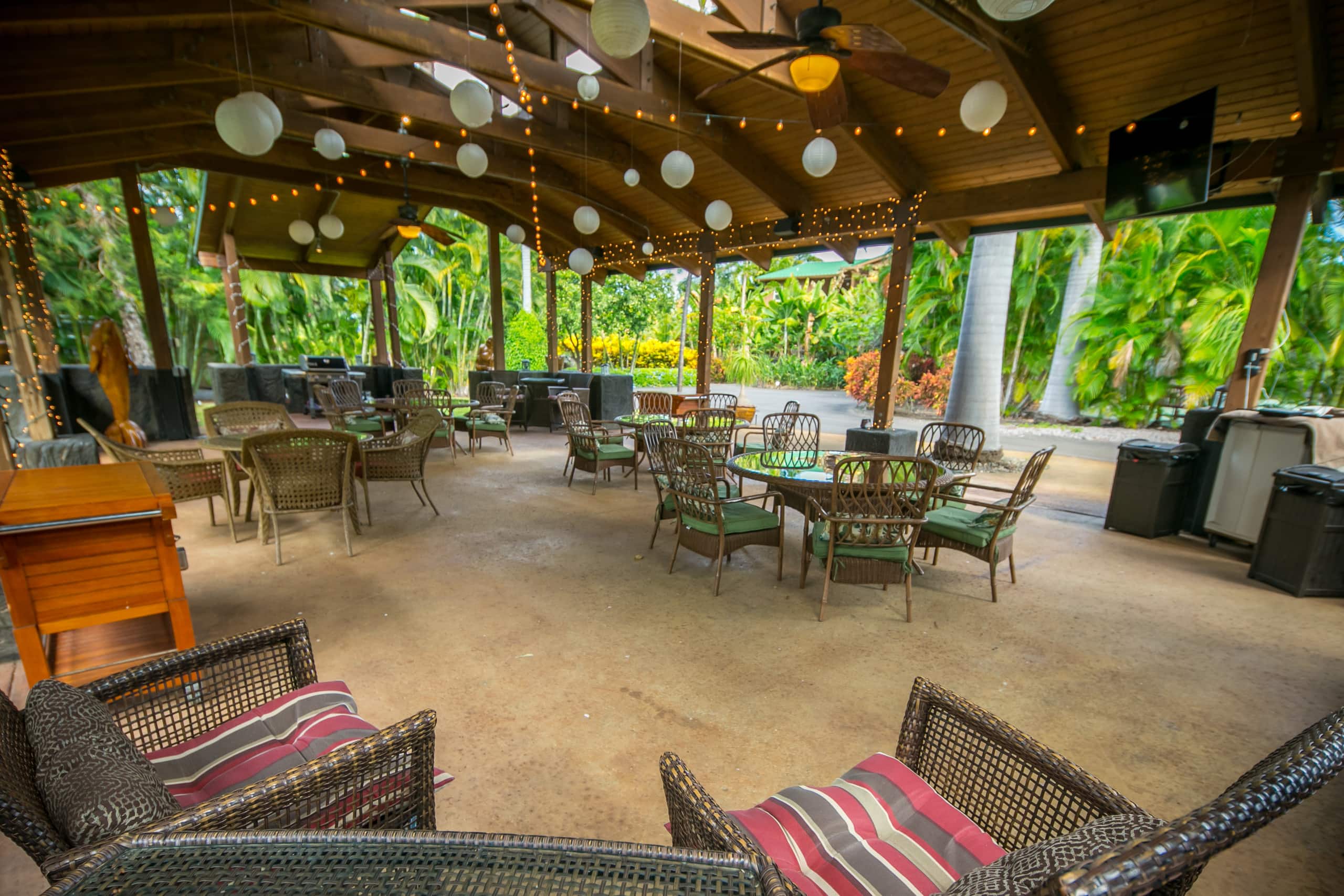 Home in Kailua-Kona · ★4.9 · 8 bedrooms · 8 beds · 8 baths - Image 18