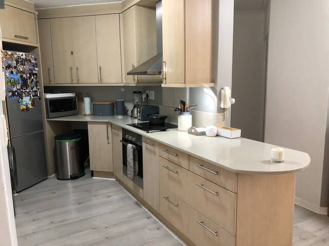 Lagoon Beach 121 Holiday Apartment gallery image 3