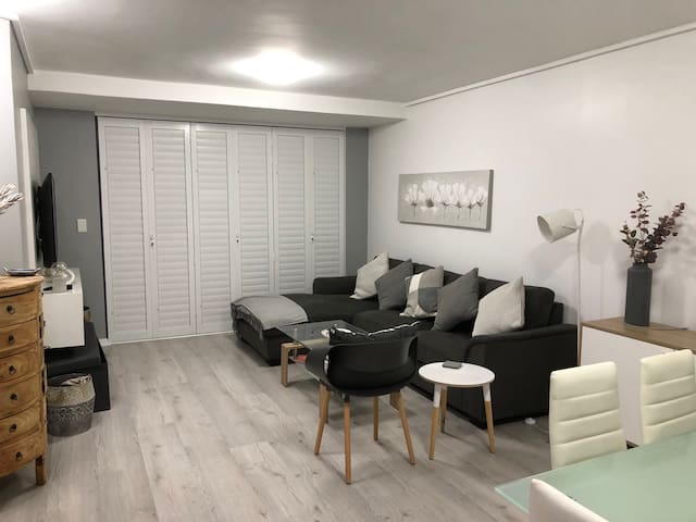 Lagoon Beach 121 Holiday Apartment