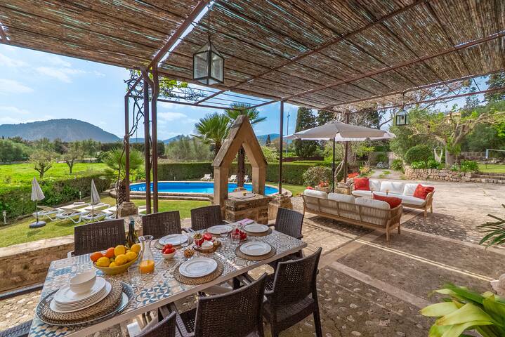 Authentic country house in the Tramuntana mountain