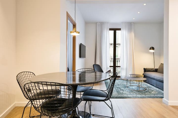 Vale Suites managed Airbnb listing 1