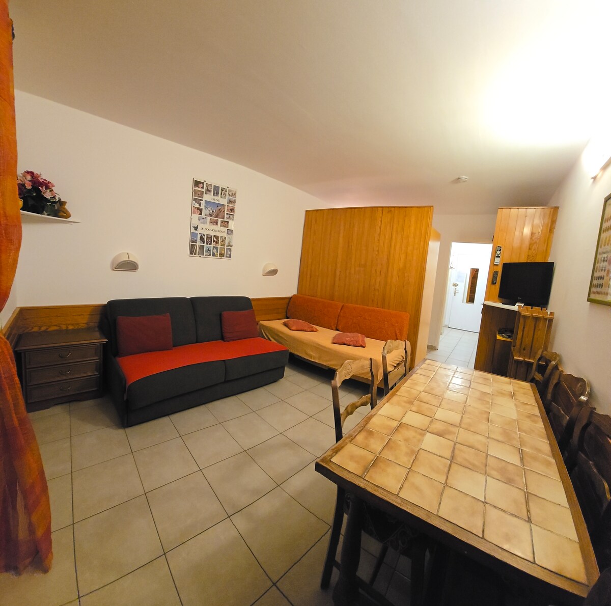 พื้นที่อยู่อาศัย