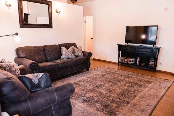 Private Vacation House - Bryce Canyon City, UT
