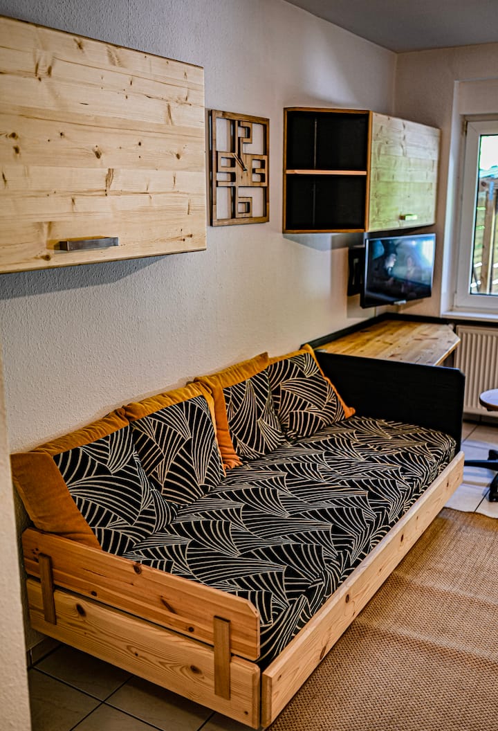 Ruhige, Schöne Wohnung, Gratis Parkplatz, Terrasse - Koblenz