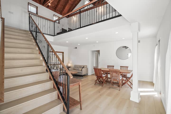Private Luxury Oasis In La Westside - Los Angeles, CA