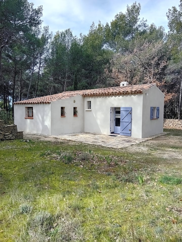Maisonnette Dans Les Bois - Le Castellet