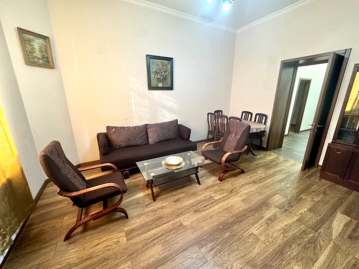 Apartment In The Center Of Yerevan(tumanyan Str.) - Yerevan