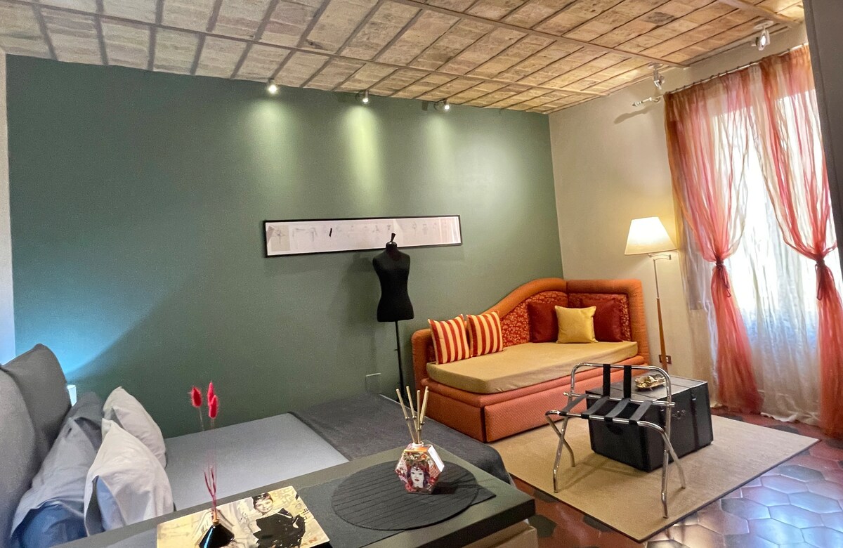 Top Airbnb: Chic Apartment in Testaccio, Historic Center of Rome à Roma