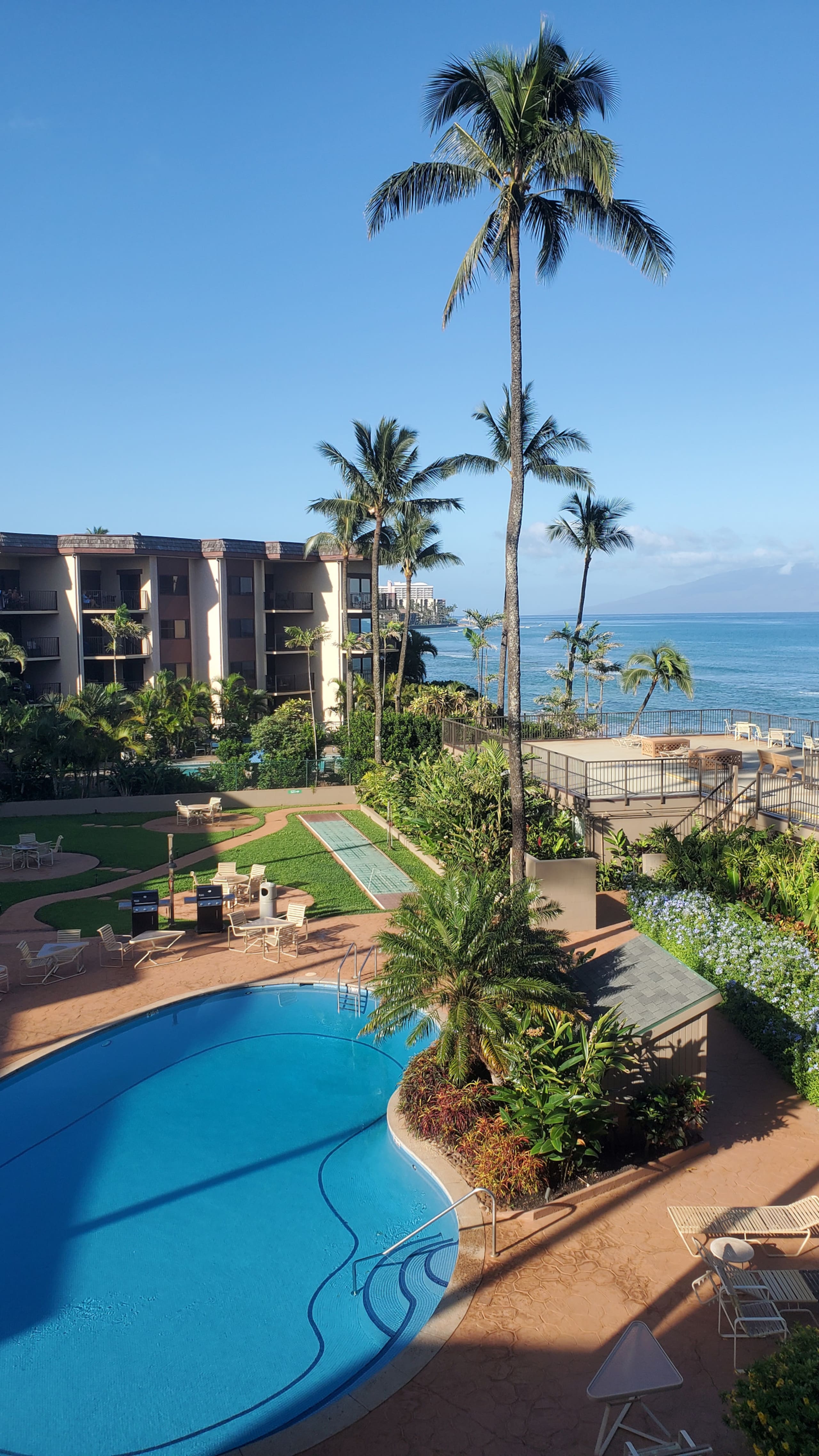 Condo in Lahaina · ★4.96 · 1 bedroom · 2 beds · 1 private bath - Image 26
