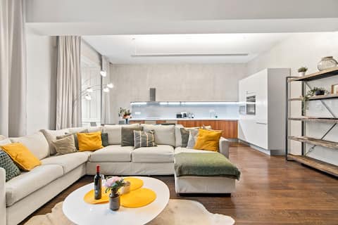 Charming APT 33 Royal Vineyards by Michal&Friends