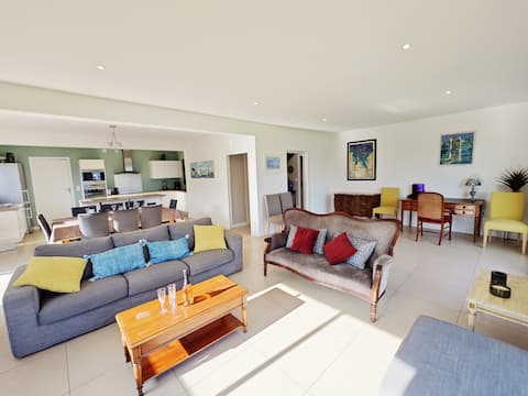 Villa Kelenn – Sea view