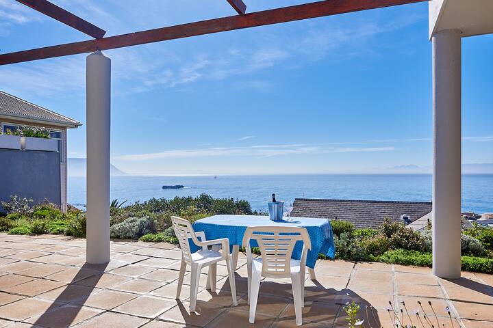 Boulders Beach Home gallery image 5