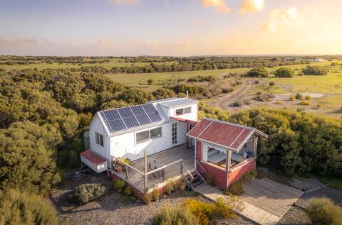 Bayside Glamping's Tiny House
