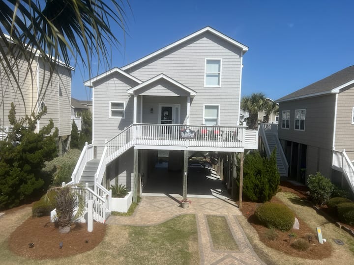 Ocean Isle Beach Home In Island Park! - Ocean Isle Beach, NC