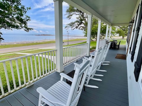 Southern Charm-Beach Front BSL with Saltwater Pool
