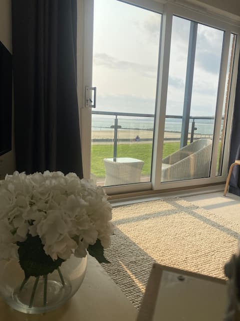 Llanelli Beach Sea View apartment