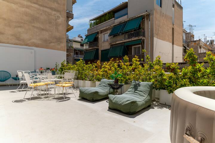 Unique 2floorΗouse& PVt Terrace& Jacuzzi gallery image 5