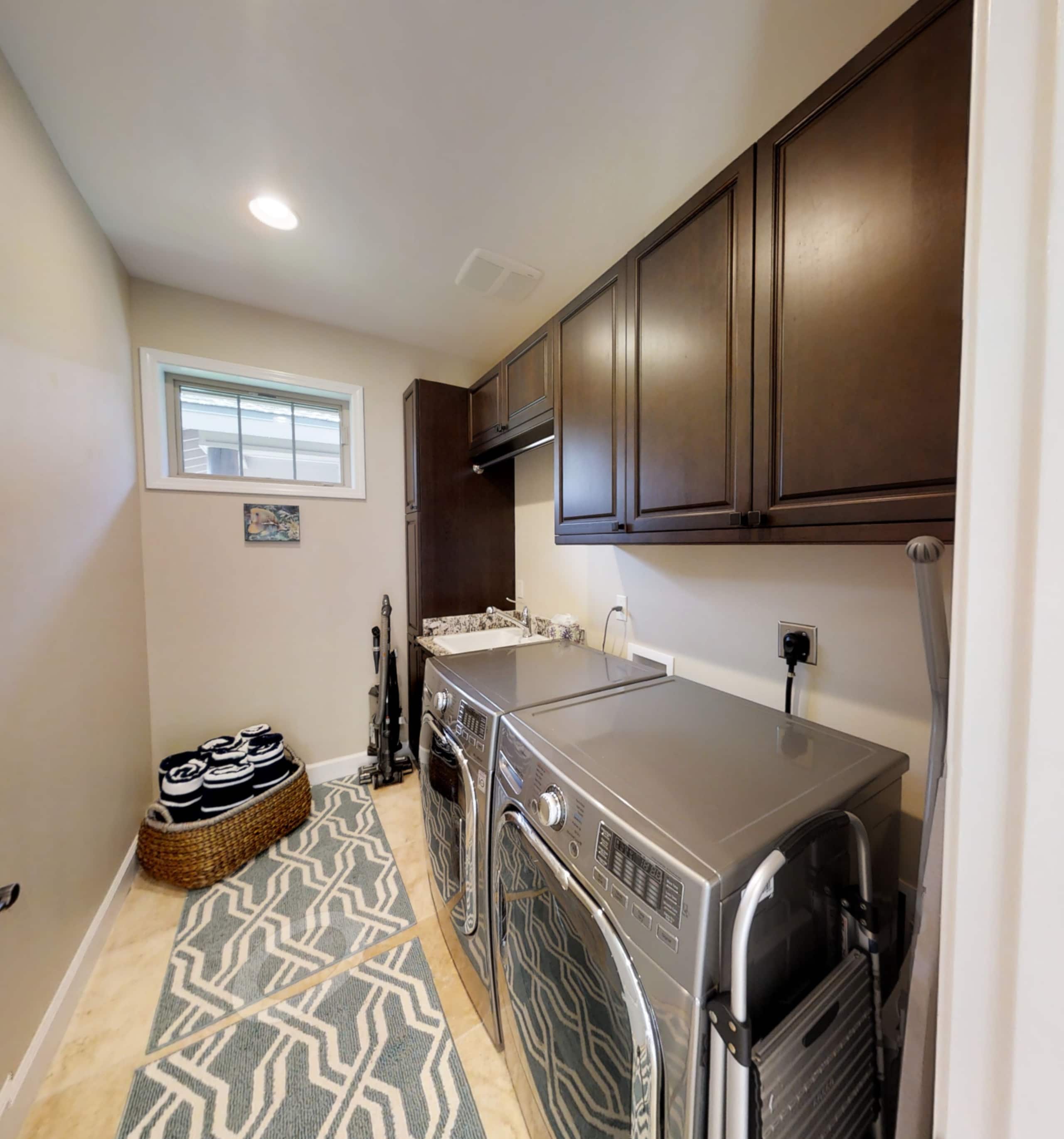 Home in Waimea · ★4.75 · 4 bedrooms · 7 beds · 4.5 baths - Image 16