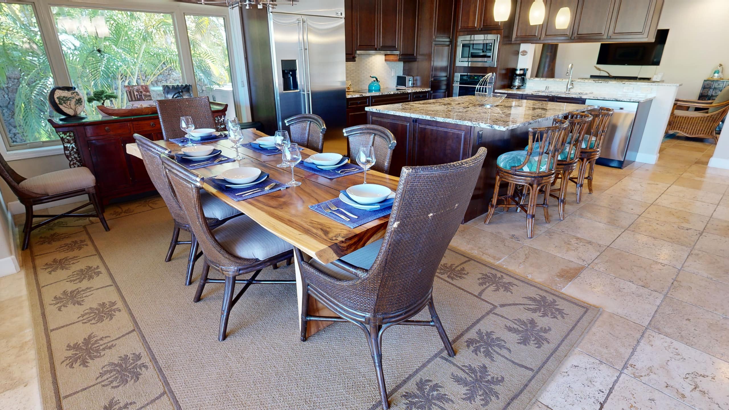 Home in Waimea · ★4.75 · 4 bedrooms · 7 beds · 4.5 baths - Image 3