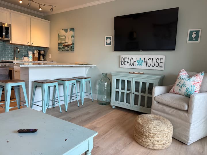 Oceanfront Iop Condo W/ Private Pier - Mount Pleasant, SC