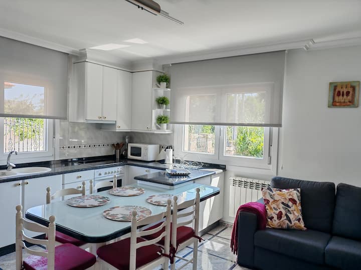 Casa Rial Ii Apartamento Con Piscina En Sanxenxo - Sanxenxo