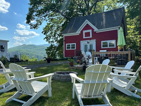 Netherwood - North Adams Guest House with Views