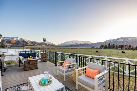 Mountain View, Pickleball Court- Sleeps 28-Hot Tub