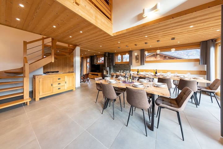 New Stylish Spacious 5 Bedroom Duplex Next To Lifts With Sauna - Morzine