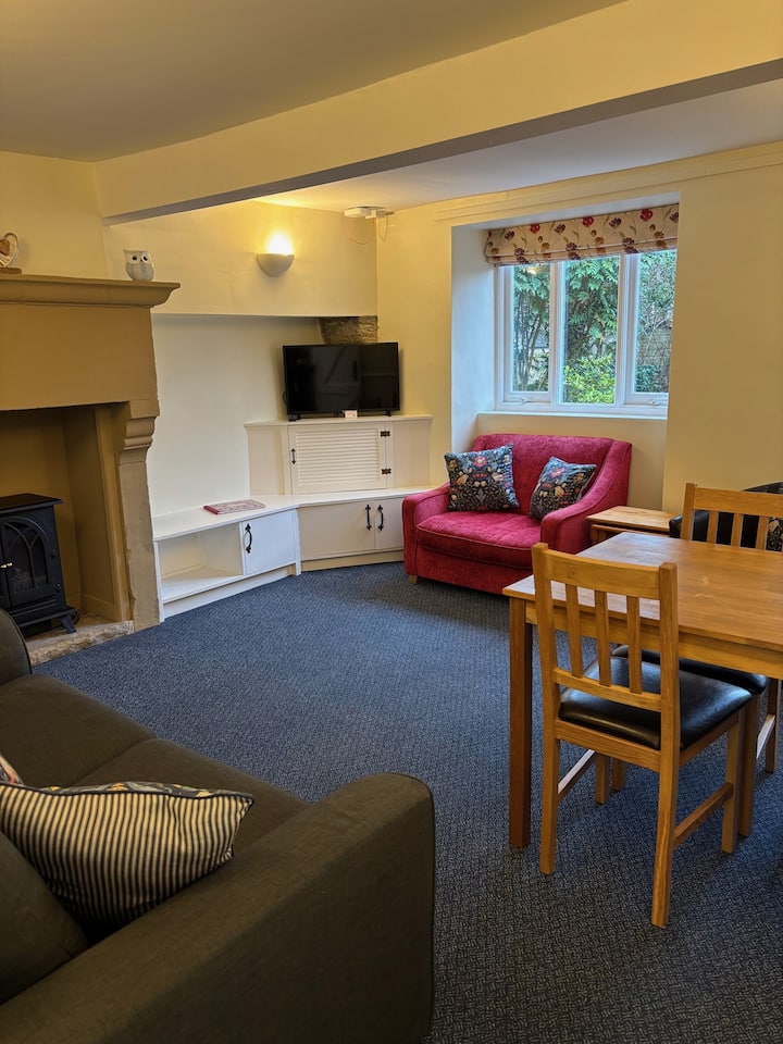 St Michael's Cottage - Castleton