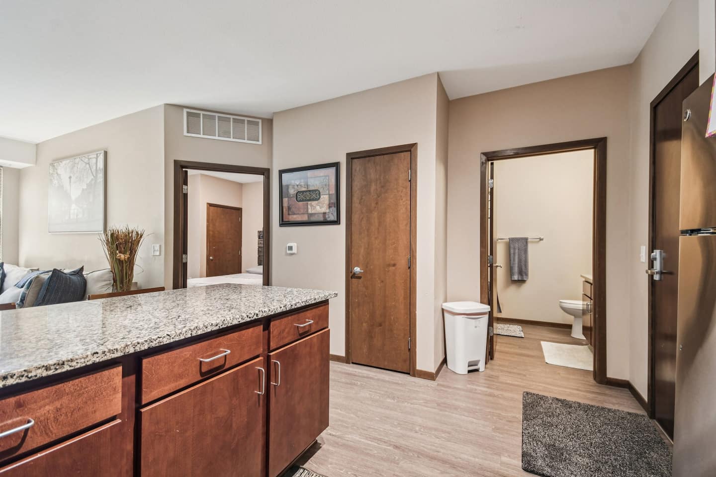 2 Bedroom Suite - Pet Friendly