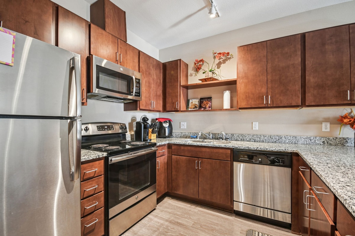 2 Bedroom Suite - Pet Friendly
