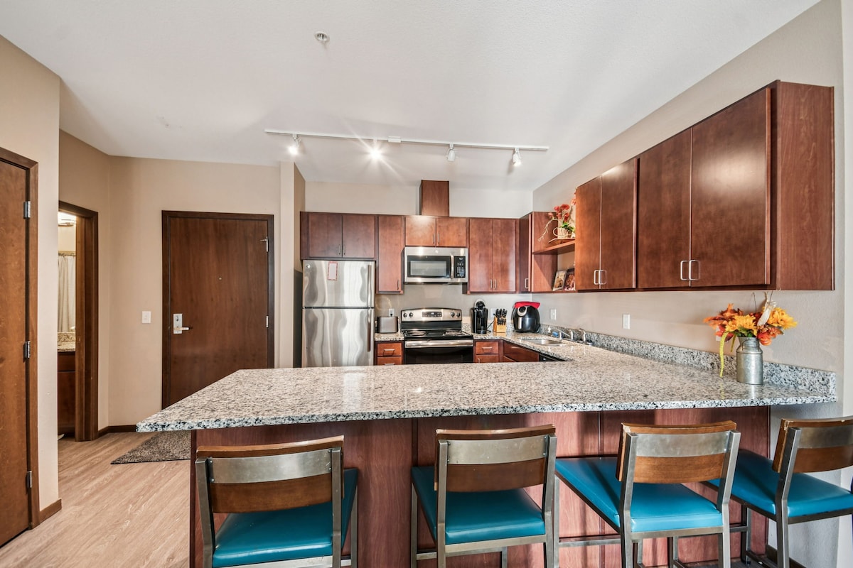 2 Bedroom Suite - Pet Friendly