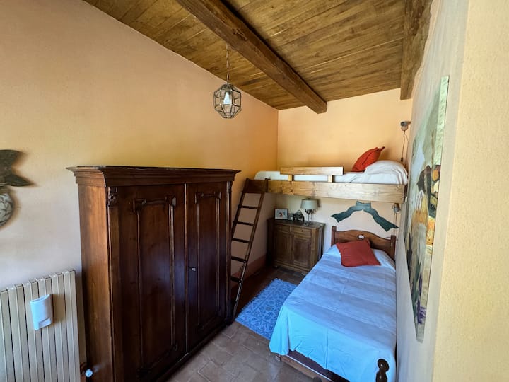 საძინებელი 3