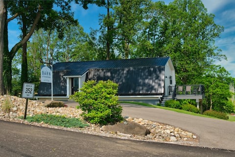Popular Airbnb listing: Cozy Modern Barn Stay | 2BR, 1BA | Amish Country in Berlin