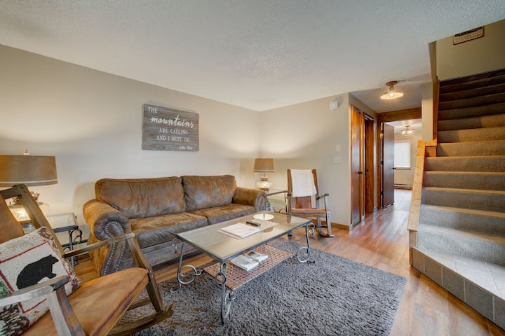 The living room features a Queen sleeper sofa, flat screen Smart TV with YouTube TV (or log in to your own services) & gas fireplace for getting extra cozy on cool nights. "By far this is the best AirBnB experience I have had to date!" - Adine