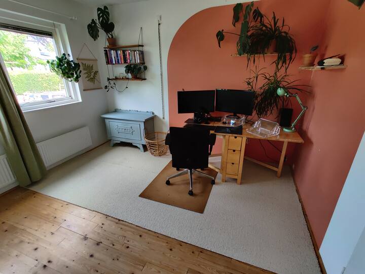 საძინებელი 4