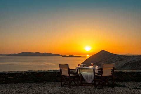Top Airbnb: Aegean Balcony II Panoramic Sea View in Δήμος Φολεγάνδρου