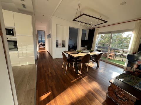 Top Airbnb: Dalt Vila Salou Deluxe | parking | 5' PortAventura en Salou