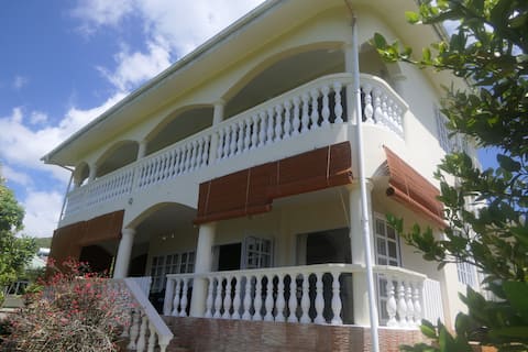 Tropical garden villa