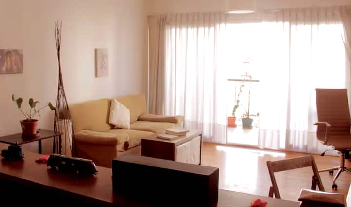 Apartamento de 1 dormitório mobiliado em Colegiales