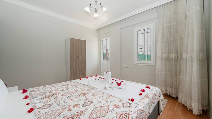 غرفة النوم 1