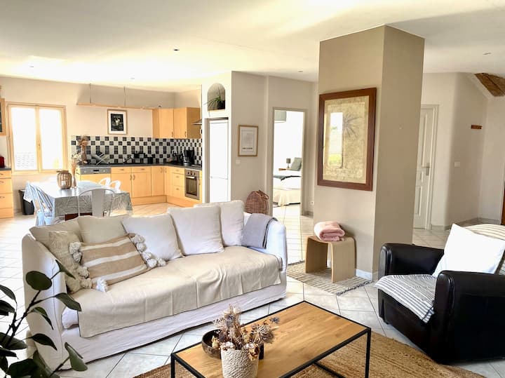 La Fabrique - Appartement Avec Jardin Dans Un Mas - Carpentras