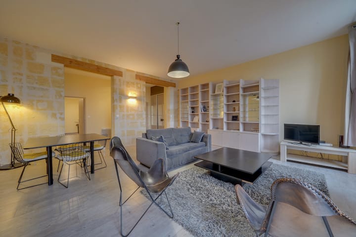Le Richelieu – Duplex with a view of the Garonne - Apartments for