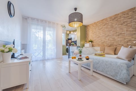 Top Airbnb: * The Elves * – A/C, garden, and treats! à Haute Garonne