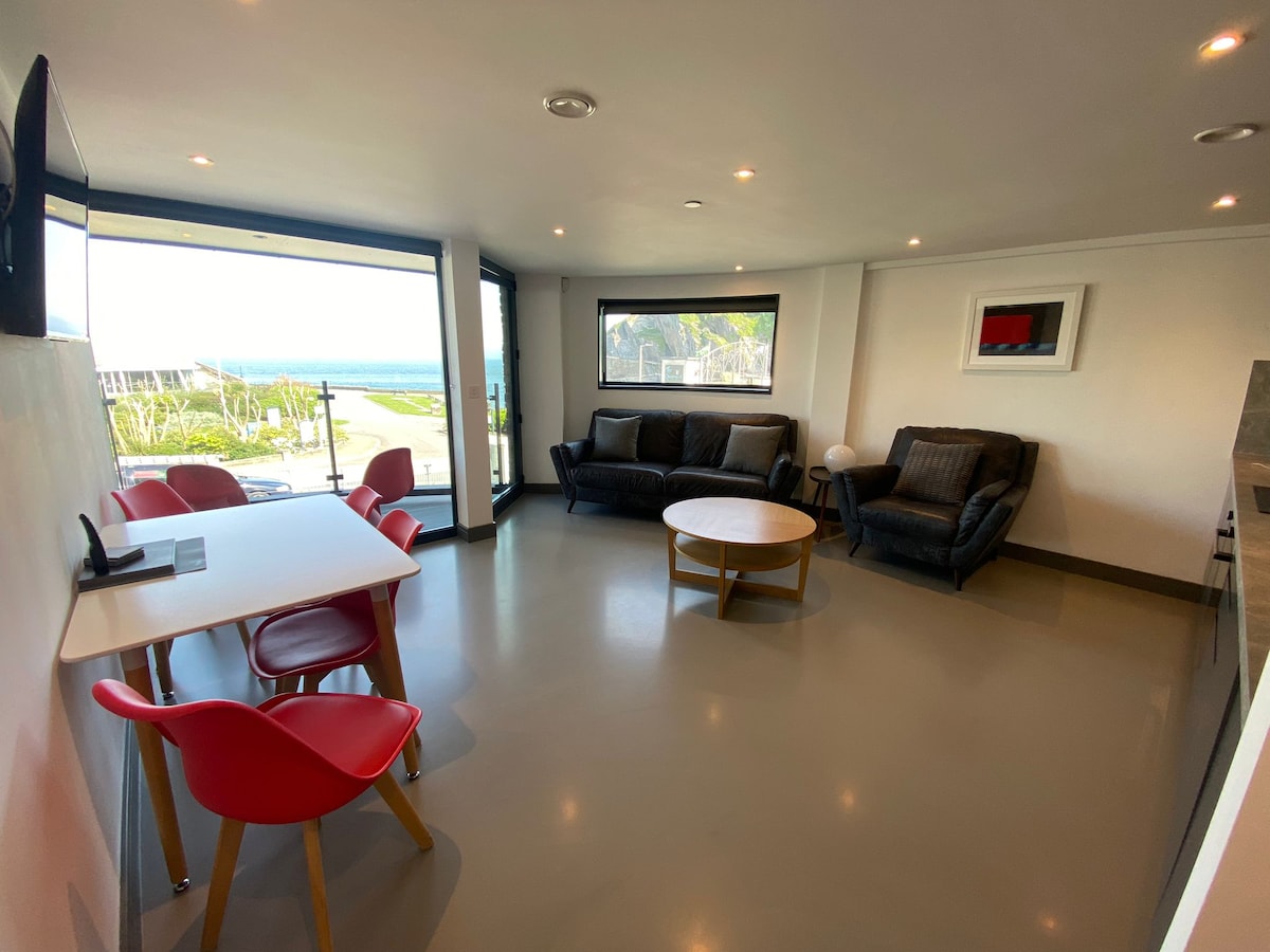 Top Airbnb: 2 The View Ilfracombe seafront (2 Beds) in Ilfracombe