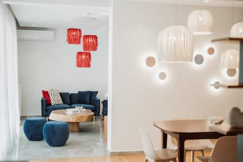 Popular Airbnb listing: iKu Urban Apartment in Δήμος Καβάλας